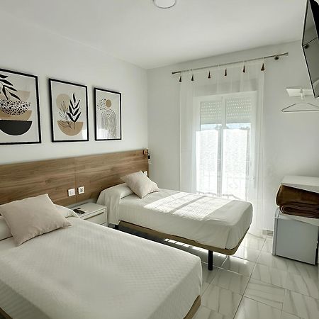 Hostal Merino Jedula Bagian luar foto
