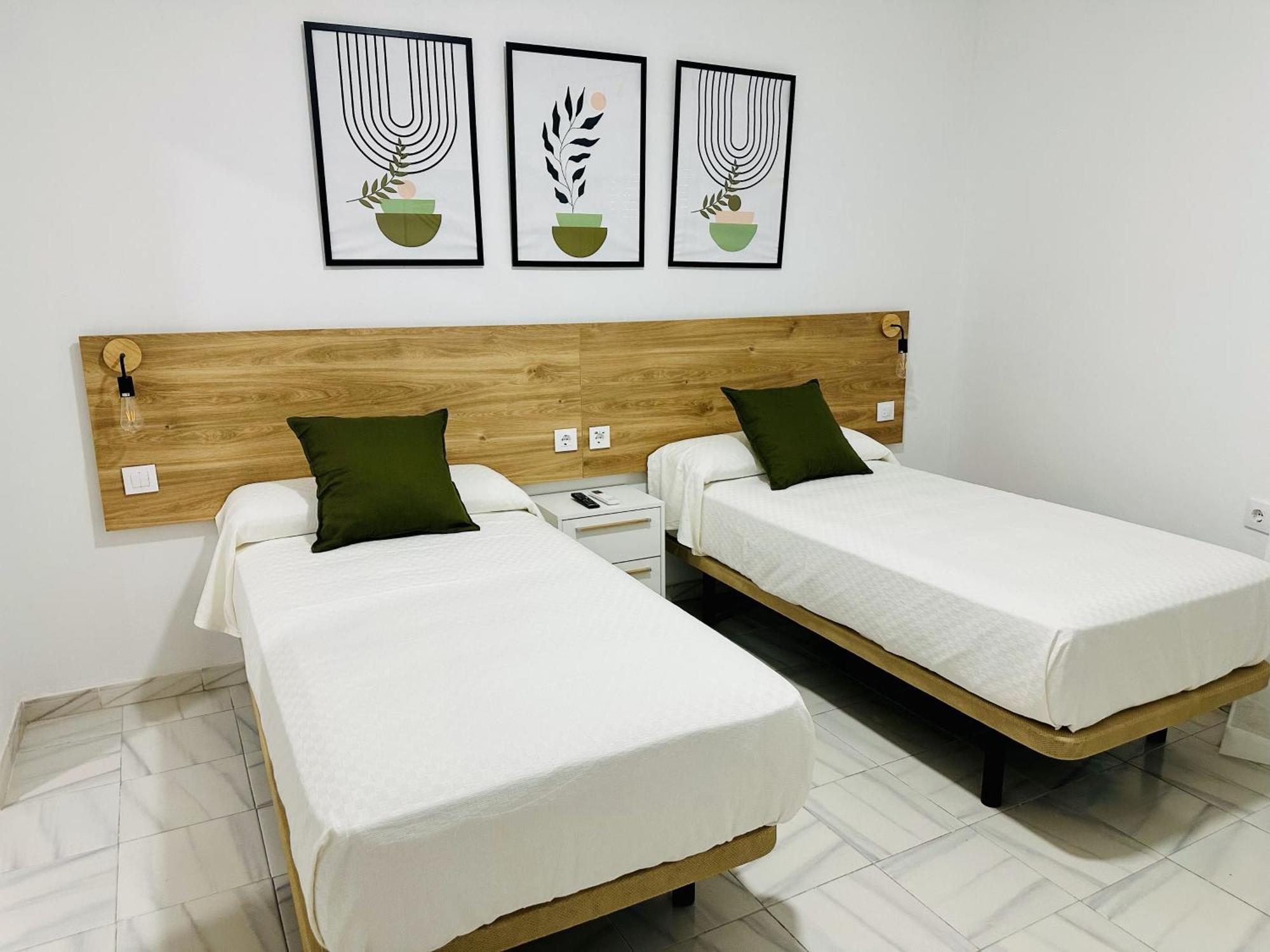 Hostal Merino Jedula Bagian luar foto